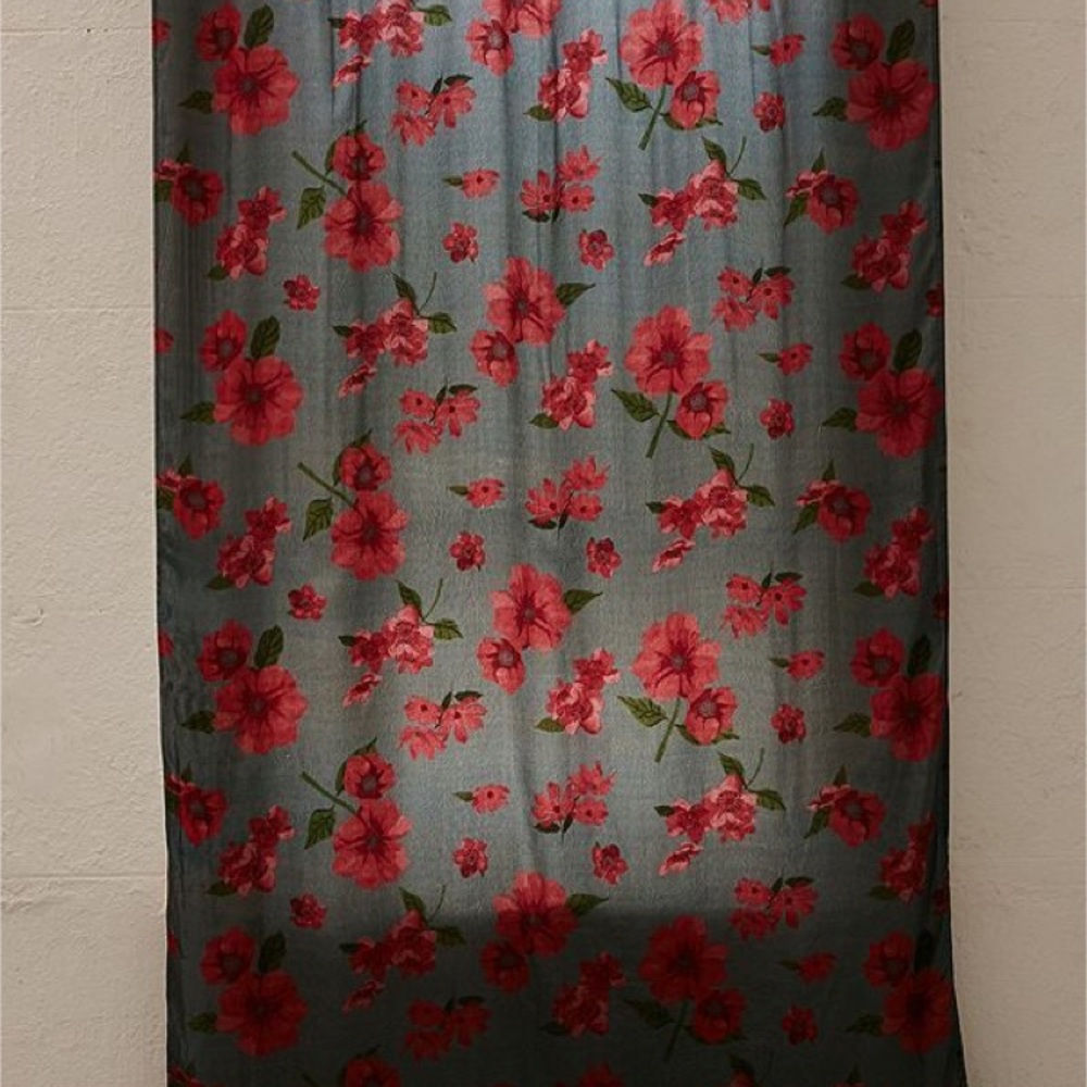 Urban outfitters Sierra  velvet printed  curtain